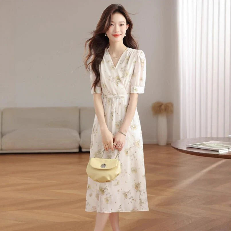 V-neck Puffed-sleeve Patchwork Printed Midi Dress