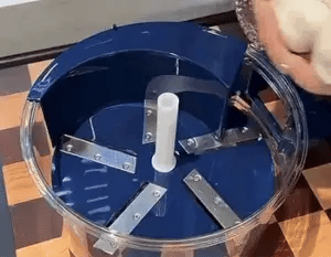 Fruit and Vegetable Peeler zam