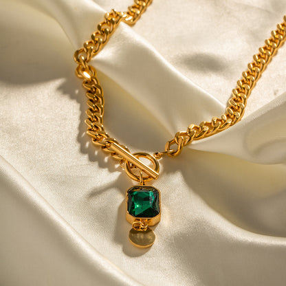 Retro-style Green Square-cut Pendant Necklace